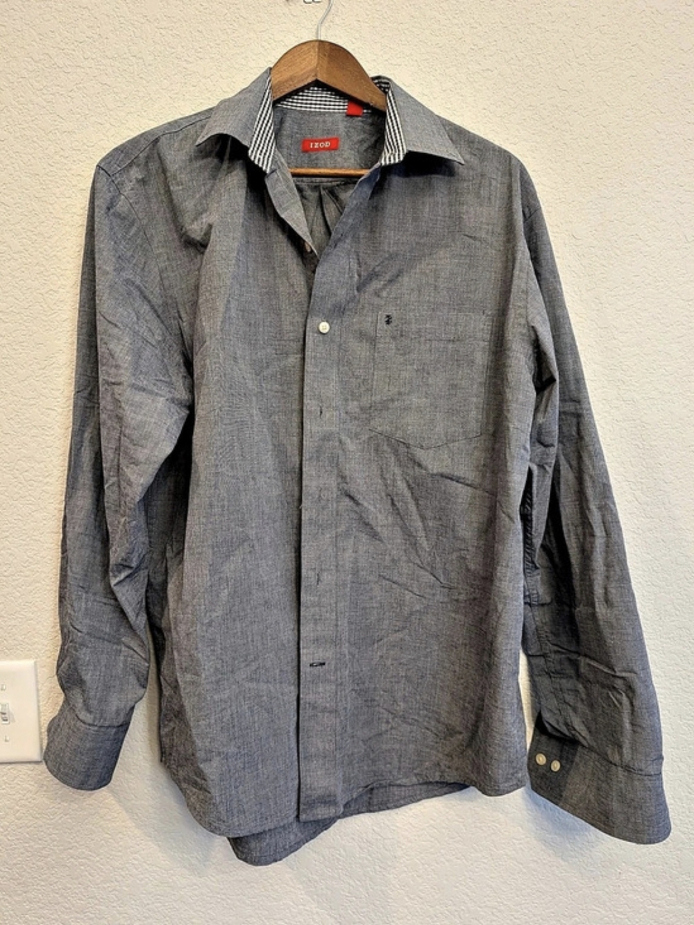 Izod Checkered Cotton Shirt Size Medium Button Down Office